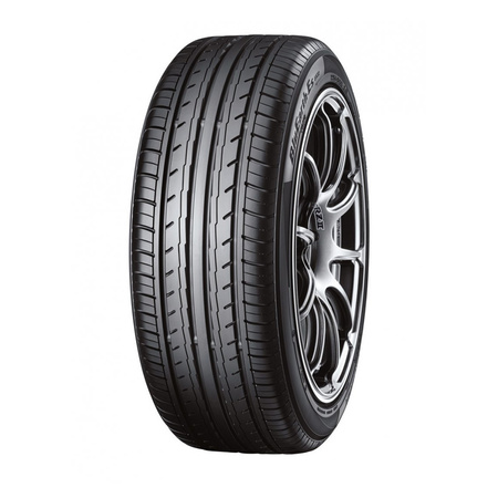 Opona 175/50 R15 75H Yokohama Es32