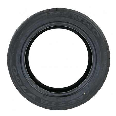 Opona 225/45 R17  Kumho V70a K61 Medium